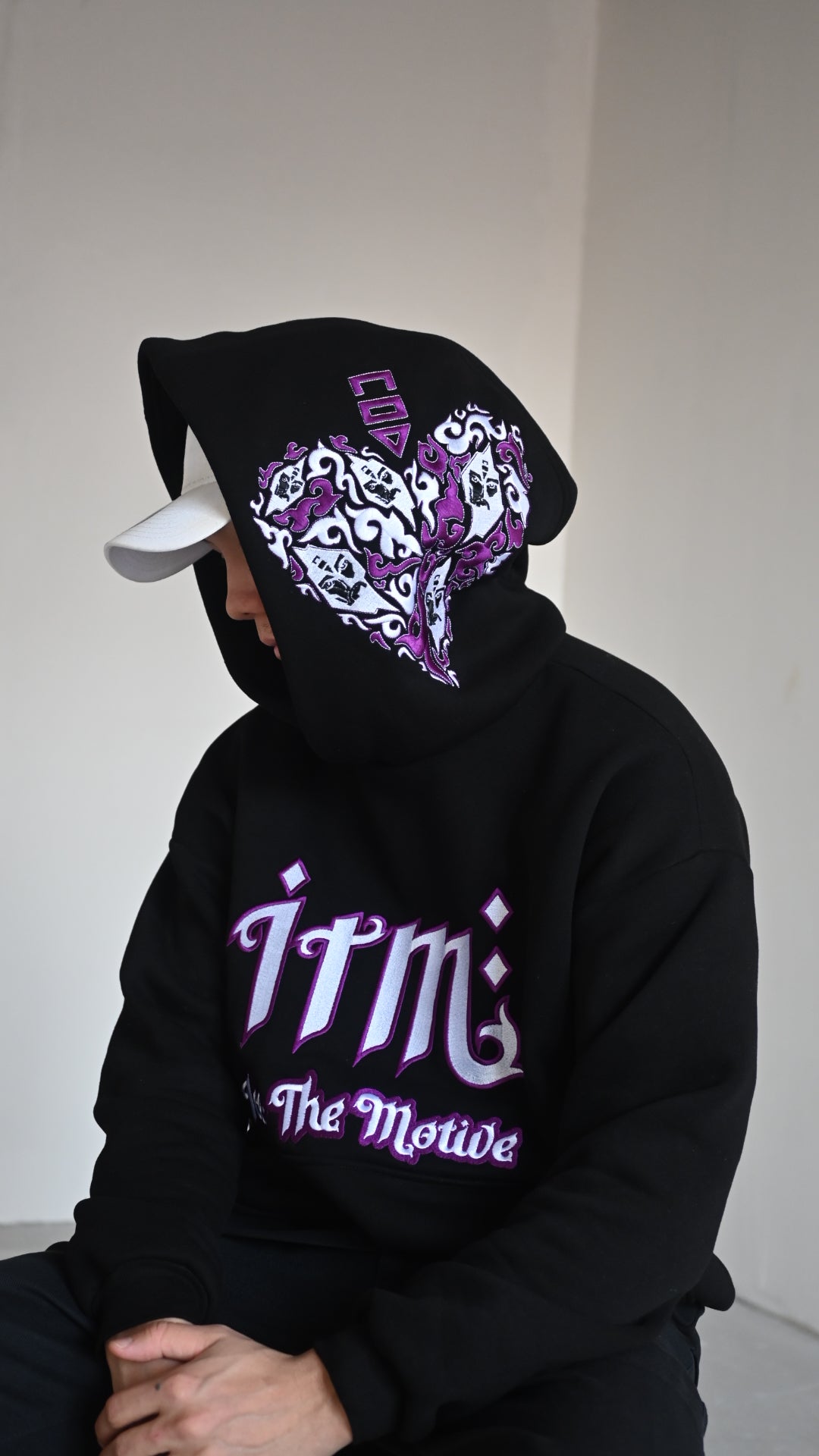 Ice: The Motive "The Heart Throb" hoodie black